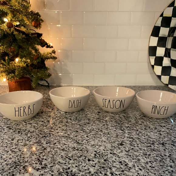 Rae Dunn Spice Bowls